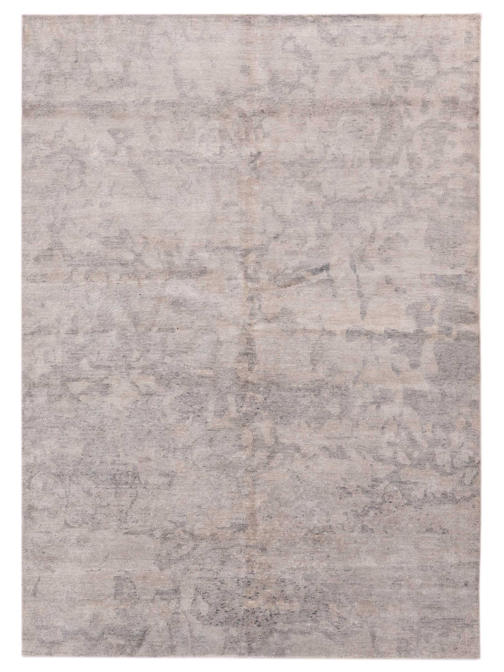 Siena Tibetino  Ivory Gray Contemporary