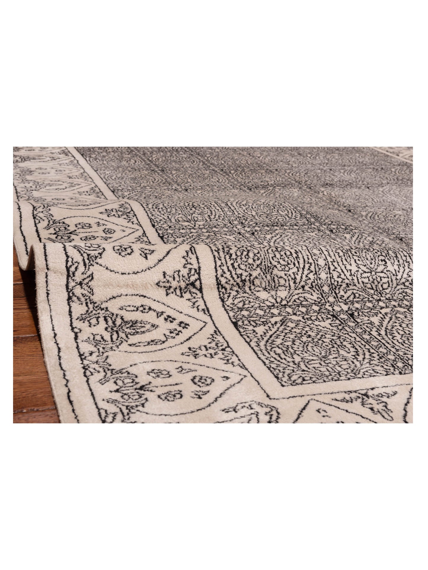 Tibetino 117265 Black Ivory 5.11x8.9 Hand Knotted Rug