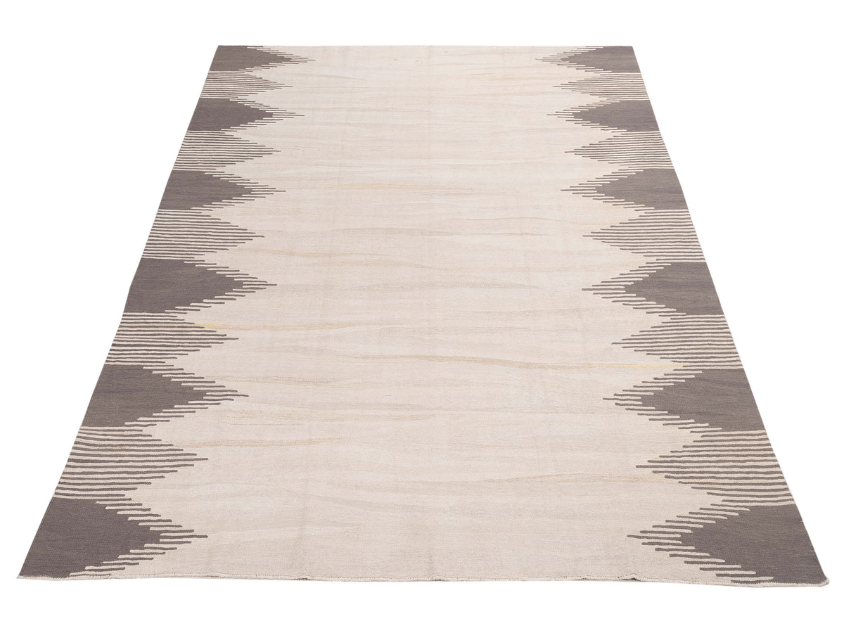 Aladdin 152605 Ivory Gray 9.6x13 Hand Woven Rug