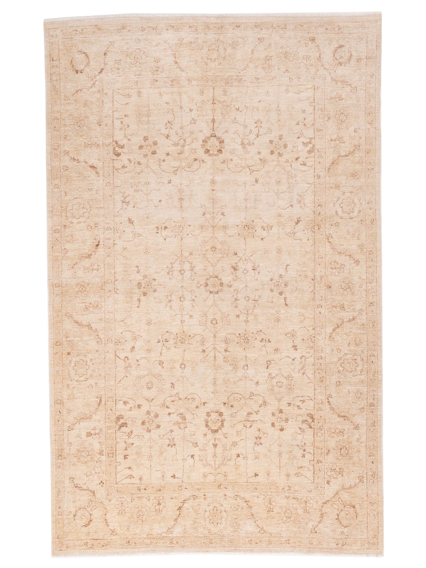 Nomad Laila  Ivory Cream Traditional