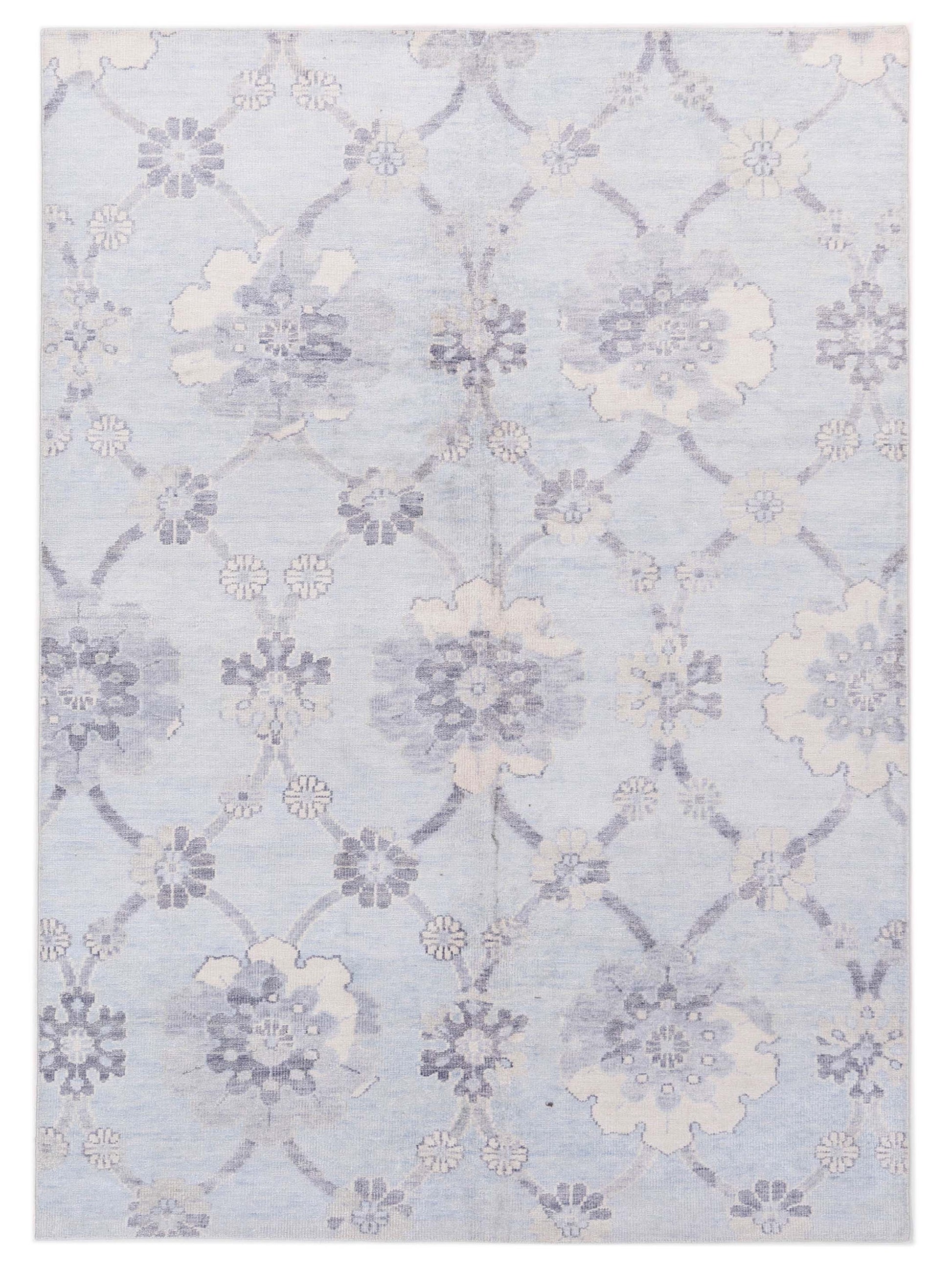 Siena Tibetino  Silver Blue Contemporary