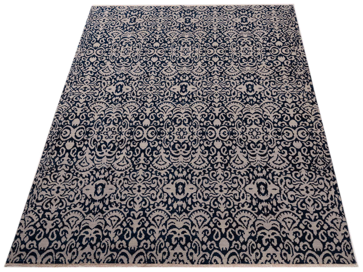 Agra 127529 Ivory Blue 8.10x11.6 Hand Knotted Rug
